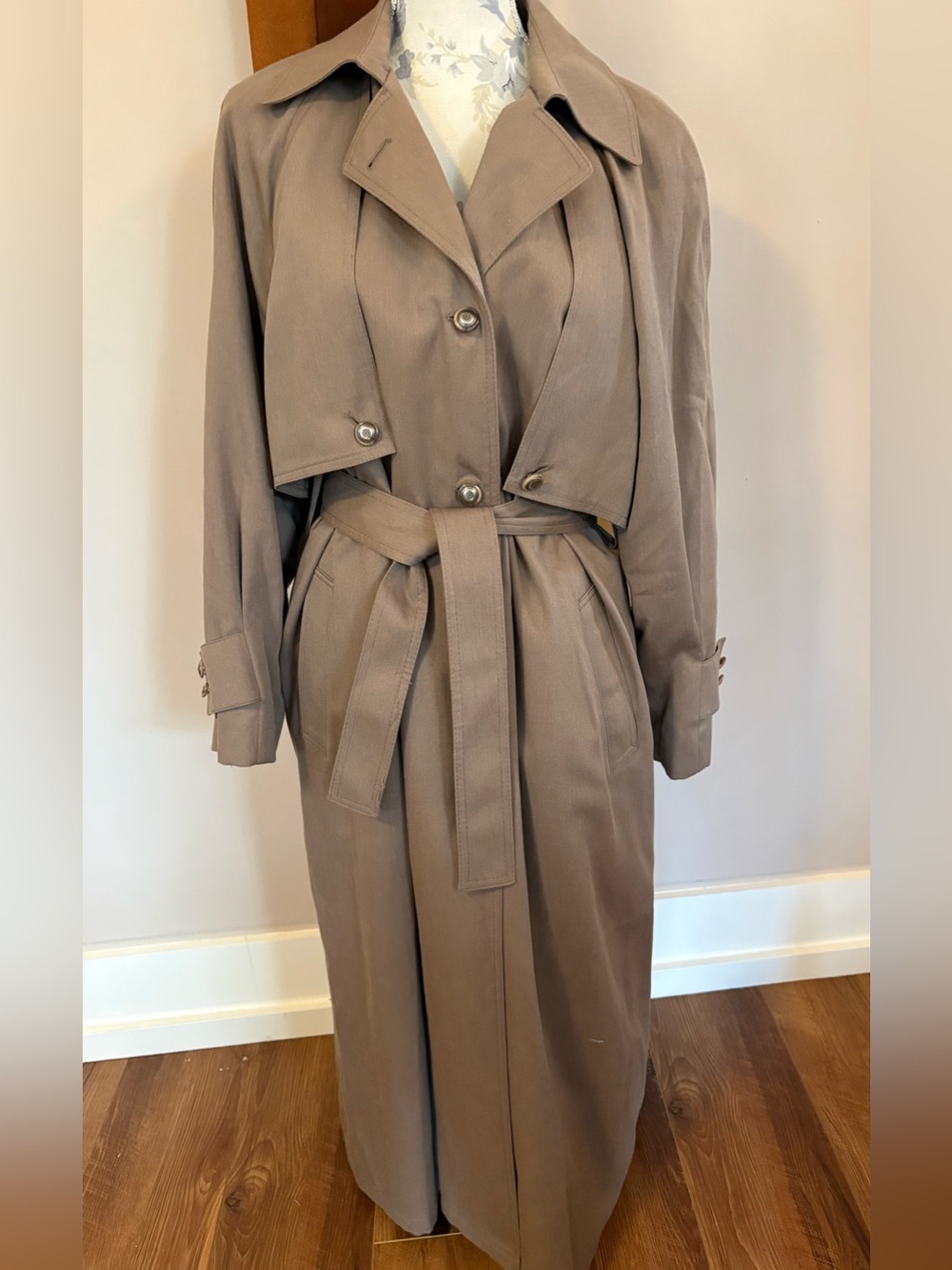 London Fog 1960s Trench Coat